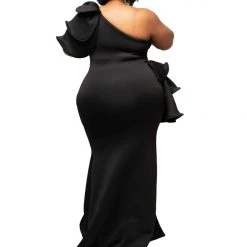 Curvaceous Boutique GOWNS Black Anastasia One Shoulder Gown