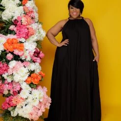 Curvaceous Boutique Black Halter Maxi Dress NEW 6 Curvaceous Boutique Black Halter Maxi Dress NEW