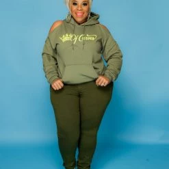 Curvaceous Boutique NEW Green Queen Of Curves Sweatshirt