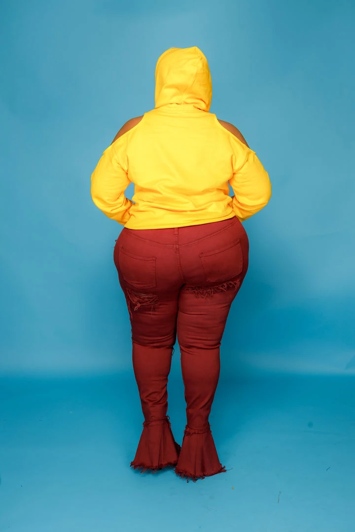 Curvaceous Boutique Mustard Queen Of Curves Sweatshirt 4 Curvaceous Boutique Mustard Queen Of Curves Sweatshirt