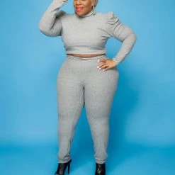 Curvaceous Boutique Grey Scrunched Sleeve Set SALE