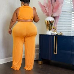 Curvaceous Boutique NEW Orange Draw Me Near Set