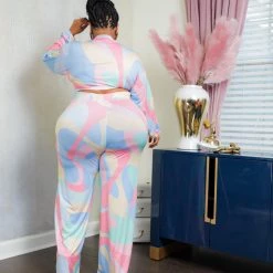 Curvaceous Boutique Poppin In Pastel Pant Set
