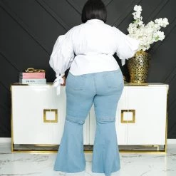 Curvaceous Boutique White Bishop Sleeve Shirt NEW 7 Curvaceous Boutique White Bishop Sleeve Shirt NEW