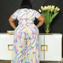 Curvaceous Boutique Pastel Geometric Palazzo Set