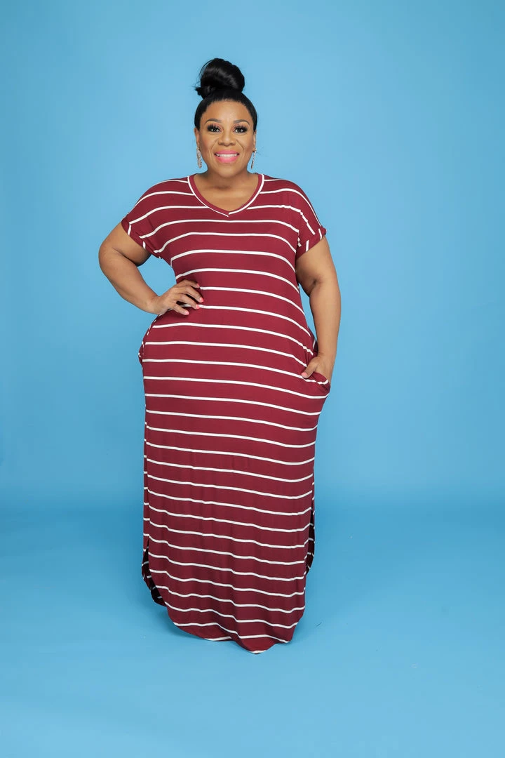 Curvaceous Boutique Burgundy Stripe T-Shirt Dress NEW 3 Curvaceous Boutique Burgundy Stripe T-Shirt Dress NEW