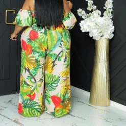 Curvaceous Boutique NEW Get Tropical Leaf Pant Set