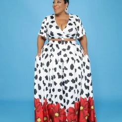 Curvaceous Boutique Red Daisy Floral Skirt Set SETS