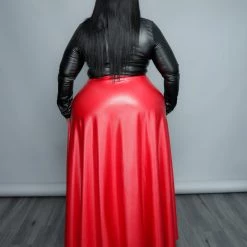 Curvaceous Boutique TOPS Black Zipper Faux Leather Top