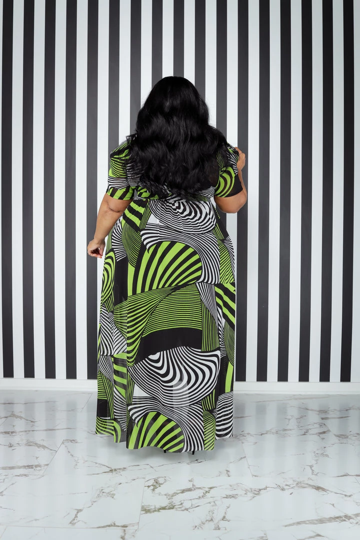 Curvaceous Boutique NEW Green Print Sheer Maxi Top 5 Curvaceous Boutique NEW Green Print Sheer Maxi Top