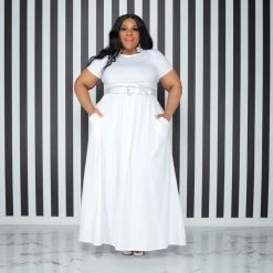 Curvaceous Boutique NEW White Dare To Flare Dress 12 Curvaceous Boutique NEW White Dare To Flare Dress