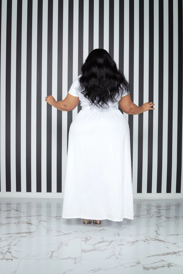 Curvaceous Boutique NEW White Dare To Flare Dress 8 Curvaceous Boutique NEW White Dare To Flare Dress