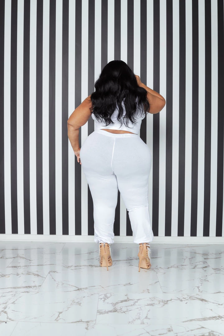 Curvaceous Boutique White Easy Going Jogger Set NEW 4 Curvaceous Boutique White Easy Going Jogger Set NEW