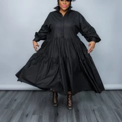 Curvaceous Boutique Black Smock Swing Dress