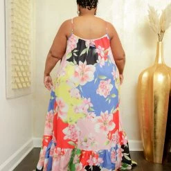 Curvaceous Boutique Flower Bud Maxi Dress