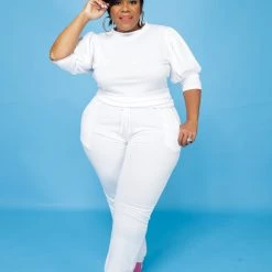 Curvaceous Boutique White Puff Me Jogger Set/ Review Covid-19 Policy