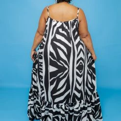 Curvaceous Boutique DRESSES Black Chevron Maxi Dress