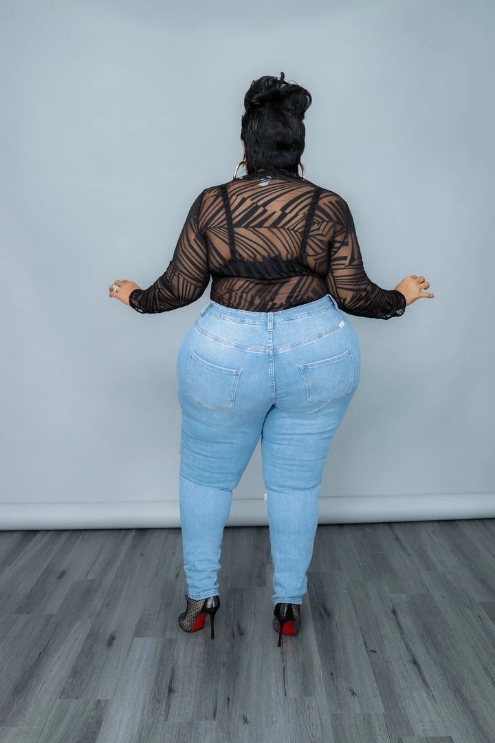 Curvaceous Boutique Light Blue Distressed Vintage Wash Jeans 5 Curvaceous Boutique Light Blue Distressed Vintage Wash Jeans