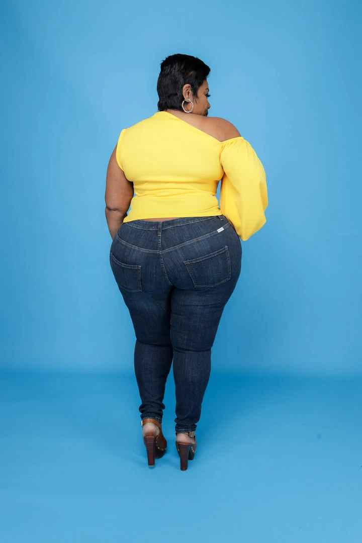 Curvaceous Boutique Dark Blue Distressed Vintage Jeans 4 Curvaceous Boutique Dark Blue Distressed Vintage Jeans