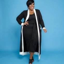 Curvaceous Boutique Black Megan Duster Set