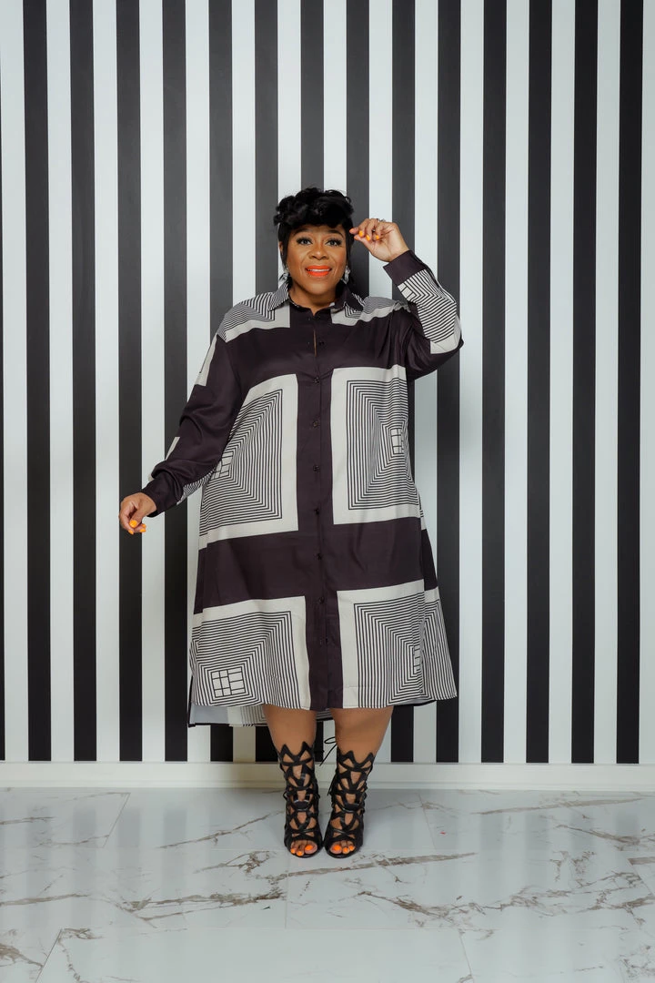 Curvaceous Boutique NEW Black Square Lines Tunic 3 Curvaceous Boutique NEW Black Square Lines Tunic