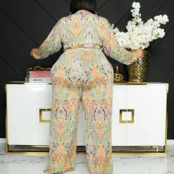 Curvaceous Boutique Mint Paisley Print Set