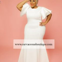 Curvaceous Boutique Ivory Scarlett O'Hara Gown