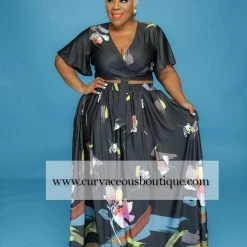 Curvaceous Boutique Black Brush Stroke Skirt Set SETS