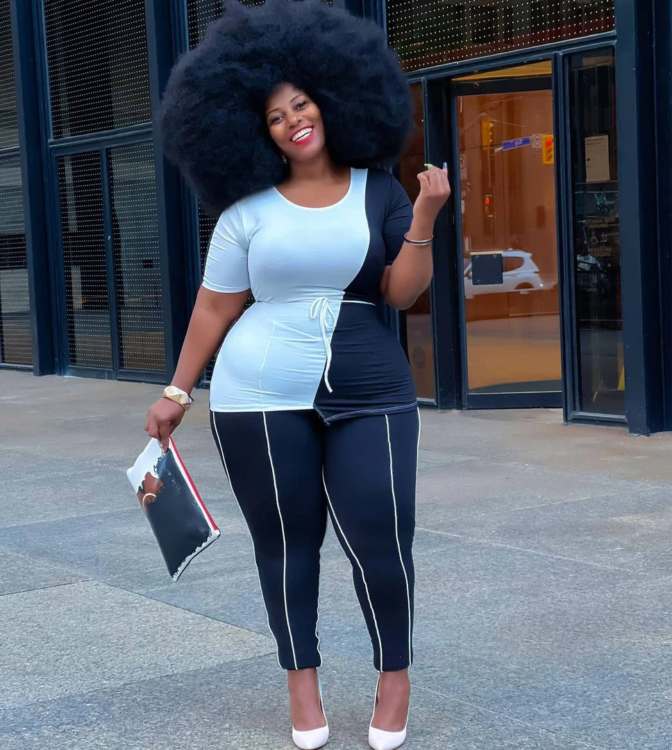 Curvaceous Boutique Color Block Pipe Line Set 7 Curvaceous Boutique Color Block Pipe Line Set