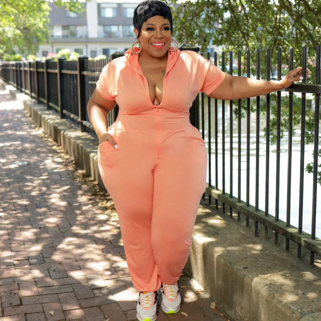 Curvaceous Boutique Peach Take Off Jogger Jumpsuit NEW 6 Curvaceous Boutique Peach Take Off Jogger Jumpsuit NEW