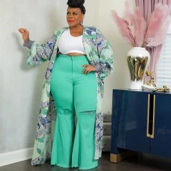 Curvaceous Boutique Floral Rhinestone Cuff Duster NEW 11 Curvaceous Boutique Floral Rhinestone Cuff Duster NEW