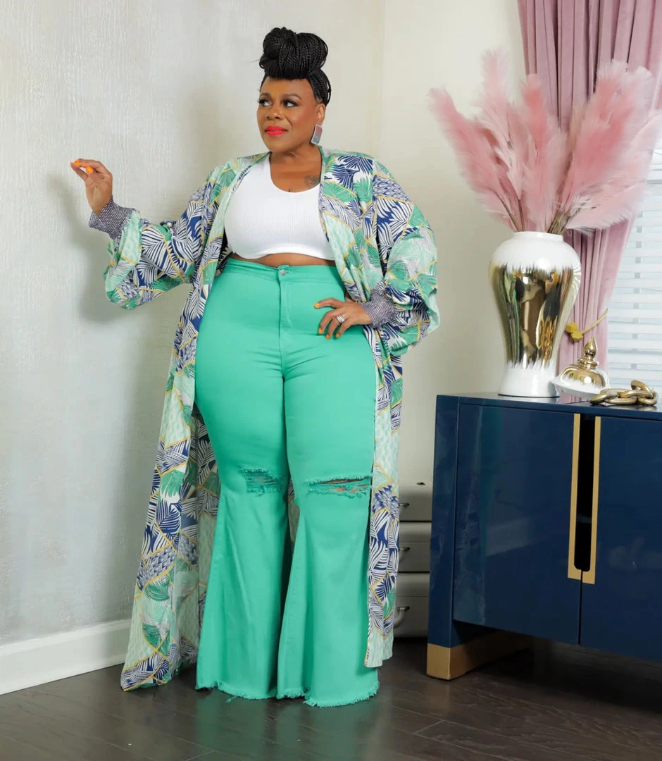 Curvaceous Boutique Floral Rhinestone Cuff Duster NEW 7 Curvaceous Boutique Floral Rhinestone Cuff Duster NEW