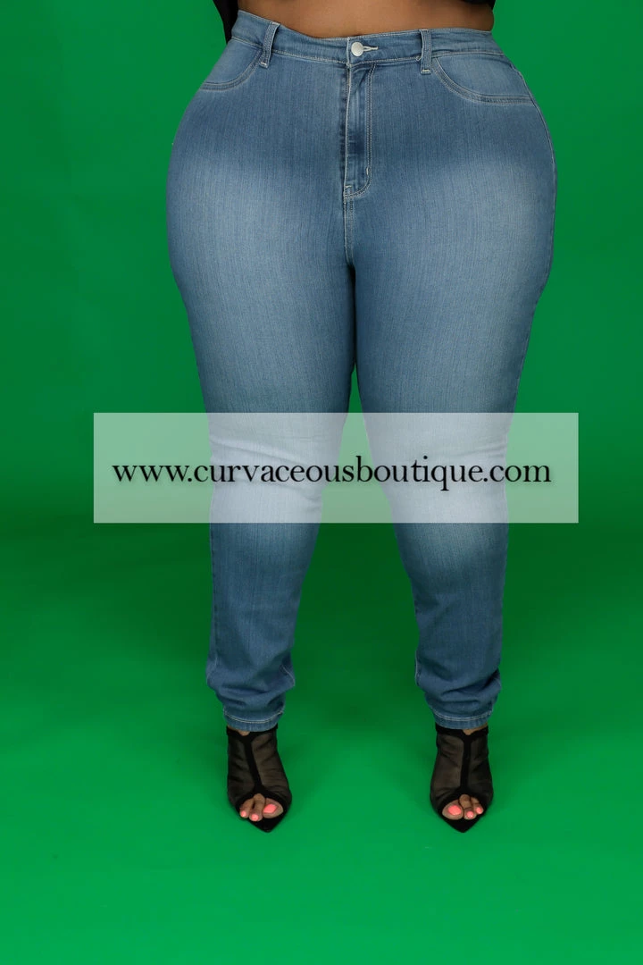 Curvaceous Boutique True Blue Hi Waist Jeans 3 Curvaceous Boutique True Blue Hi Waist Jeans