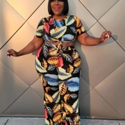 Curvaceous Boutique Black Vacation Leaf Print Set