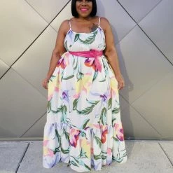 Curvaceous Boutique DRESSES White Floral Blooming Maxi Dress 11 Curvaceous Boutique DRESSES White Floral Blooming Maxi Dress