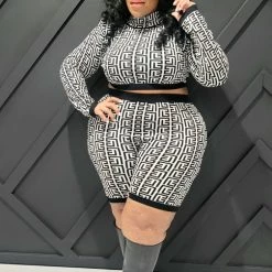 Curvaceous Boutique NEW Tonka Maze Short Set