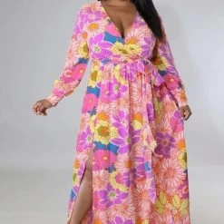 Curvaceous Boutique Just Feels Floral Dress NEW